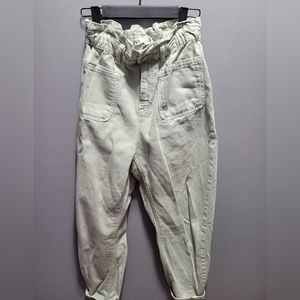Zara Paper Bag Waist Green Jeans. Size 4